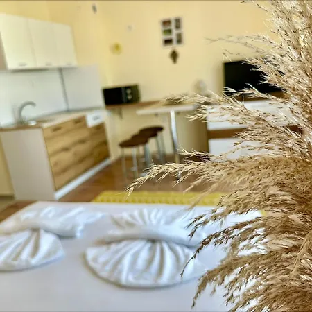 Ipanema - Menada Sveti Vlas