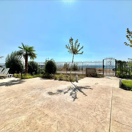 Ipanema - Menada Święty Włas